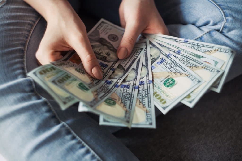 The Ultimate Guide to Sending and Receiving Money from Africa