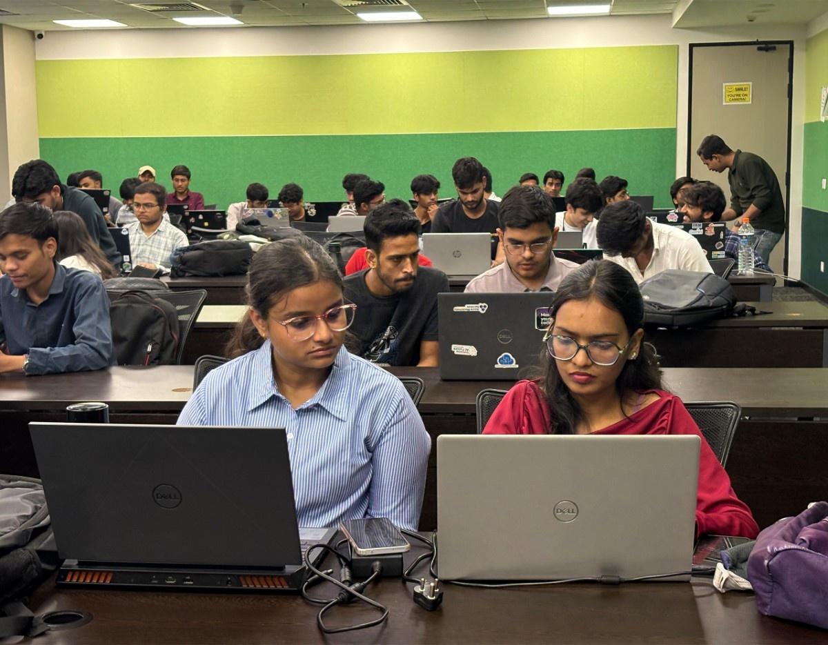 GeeksforGeeks and Google Launch Free AI Agent Builder Camp