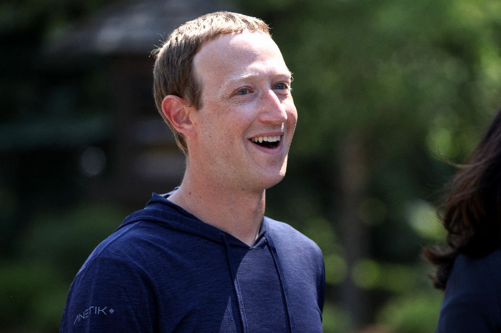 Zuckerberg yavuze ko Facebook igiye gukora ikoranabuhanga ry’ibitagaragara